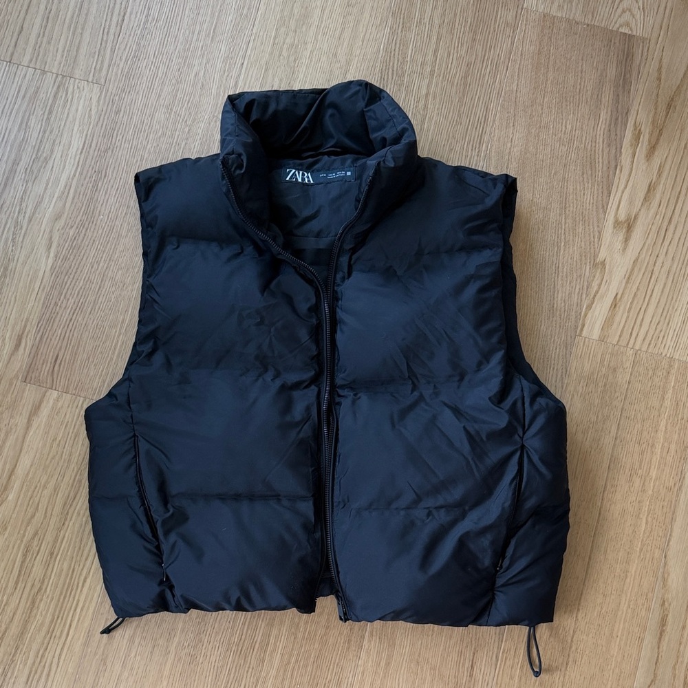 Zara Black Quilted Puffer Vest